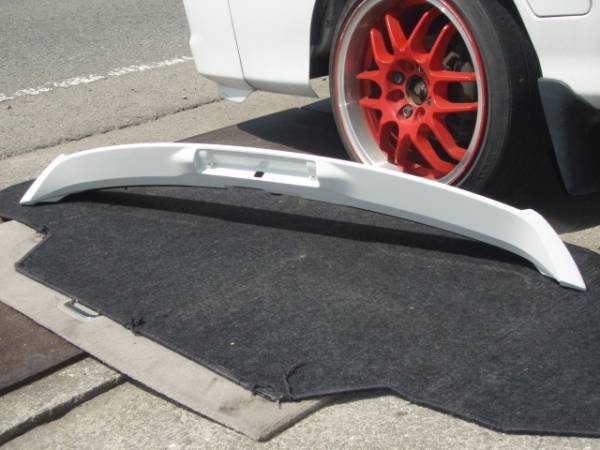 H27 NHP10 アクア 純正 リア ルーフスポイラー / 76085-52200 / 新車外し / カラー 070拍卖