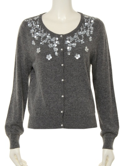 新品 レストローズ カーディガン ラビットファー 17,600円の品拍卖