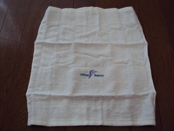 *未使用百貨店購入インテリアファッションアクセサリー小物雑貨弱酸性雑貨携帯上品英語ハンドタオル拍卖
