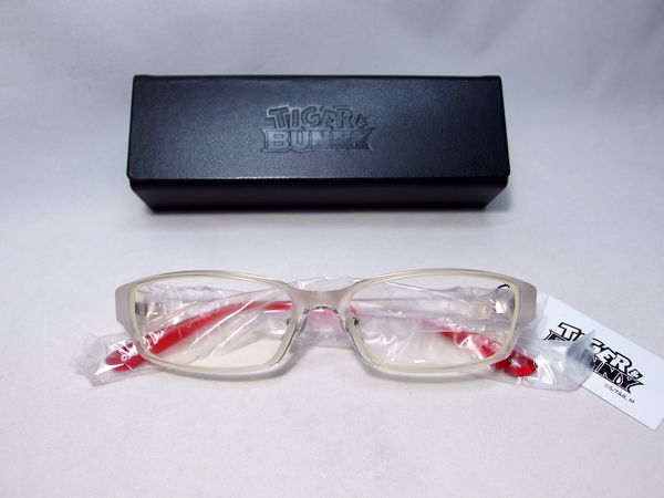 ☆★JINS オンライン限定 TIGER&BUNNY コラボ 伊達メガネ★☆2拍卖