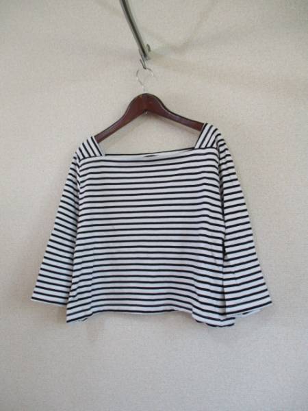 AZULbymoussy白黒ボーダーセットアップ(USED)80516②)拍卖