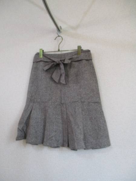 ofuon(ミッシェルクラン)茶膝丈ツイードプリーツスカート92516)拍卖