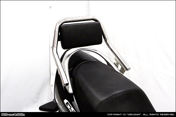 スズキ GSR250用バックレスト付きタンデムバー拍卖