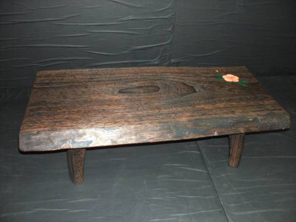 ちょっとした用事に「焼桐ポリウレタン仕上げなでしこ小卓」拍卖