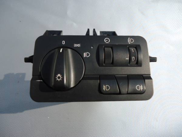 ★BMW 3シリーズ E46 318i ライトスイッチ★拍卖