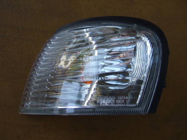 H12 サニー FB15 左クリアランスランプ 中古品拍卖