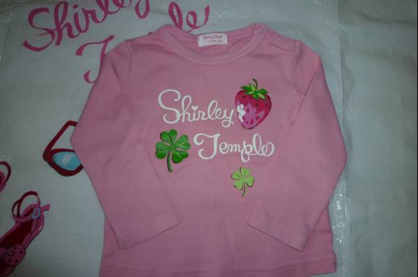 1回使用シャーリーテンプルいちごクローバー長袖Tシャツ90拍卖