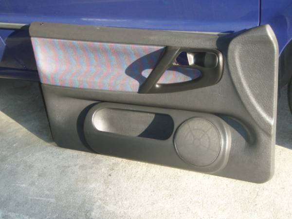 98' VW フォルクスワーゲン 6N POLO ポロ E/g AHS 2WD AT 3ドア フロント左側 助手席 ドア 内張り 内装 / 95000km拍卖