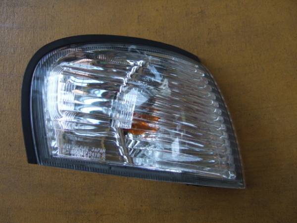 H12 サニー FB15 右クリアランスランプ 中古品拍卖