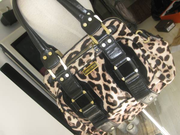 お値下げ!JIMMY CHOOジミーチュウの完売バッグ☆ゴージャス拍卖