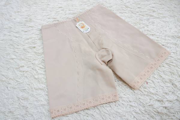 ◆ガードル L◆ナナ*国産品*ツルサラ*ハードめセミロング補正拍卖