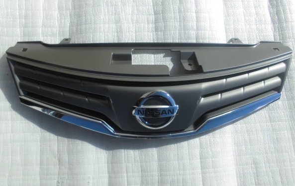 NOTEノートE11フロントグリル純正ラジエターグリルZE11後期NE11拍卖