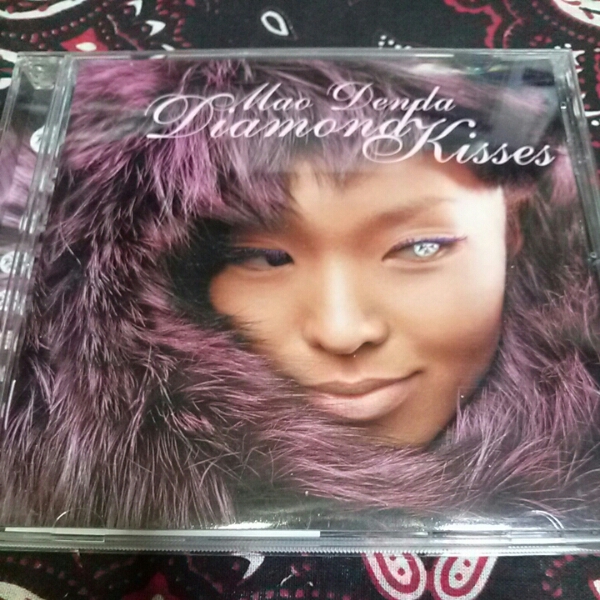 Diamond Kisses / 傳田真央拍卖