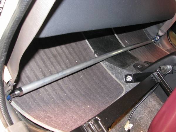 ミラ(L275,285系)用センターフロアバー(新品箱入り、税込み)拍卖