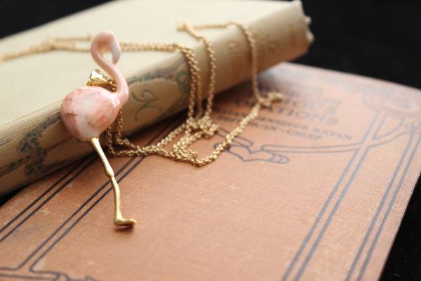 ★新入荷★♪フラミンゴ・ネックレス♪拍卖