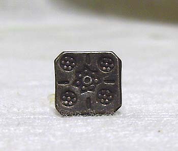 いぶし銀なタイ山岳民族の手作りピアス<2>拍卖