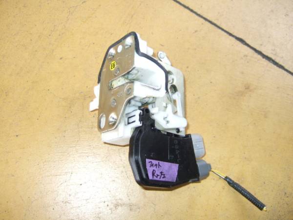 19 フィット GD1 リヤ左 ドアロックアクチュエーター 中古拍卖