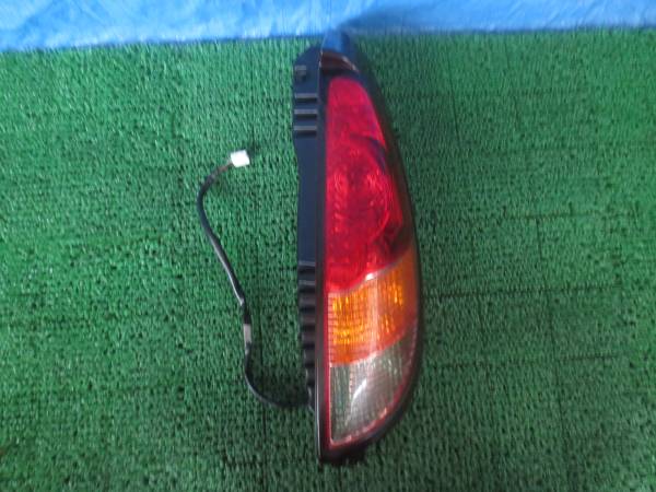 ★☆HA1W アイ 純正テールドライト 右☆★拍卖