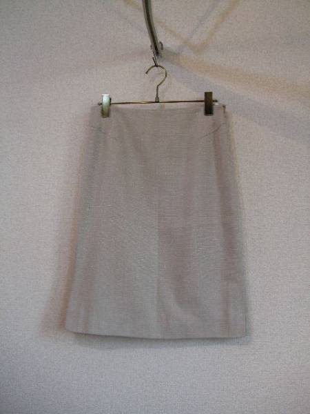 23区ベージュラメ入りタイト膝丈スカート(USED)111214)拍卖