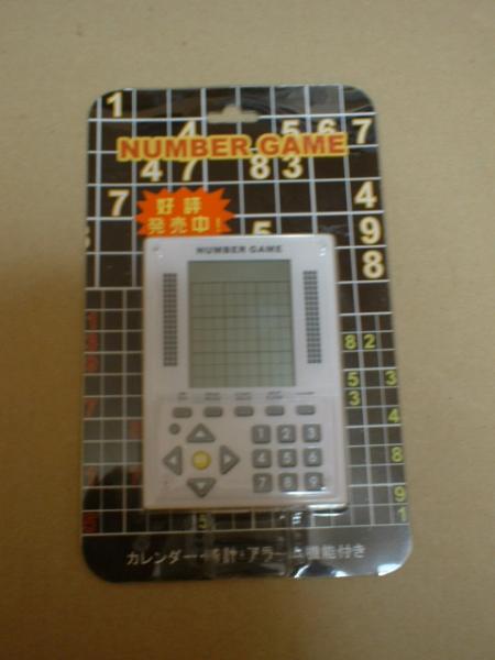 ★ 携帯ゲーム ★ 新品 即決 ★ ナンバーゲーム ★ 時計 ・ カレンダー 付 ★拍卖