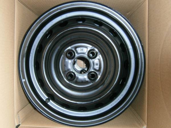 ヴィッツ 純正 新車外し保管品 福岡 北九州 筑豊 14インチ 5J 100 4H +39 流用 Kトラ 軽箱バン アゲ拍卖