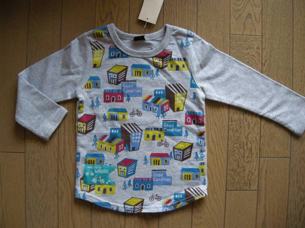 【新品】snappily総柄トレーナー 本体綿100% 100拍卖