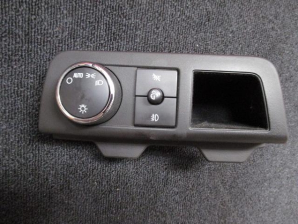 ★☆ 07y エスカレード ヘッドライトスイッチ 中古 保証付き ☆拍卖