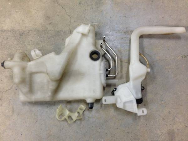 W211ベンツ Eクラス 純正 ウォッシャータンク E500E320W219拍卖