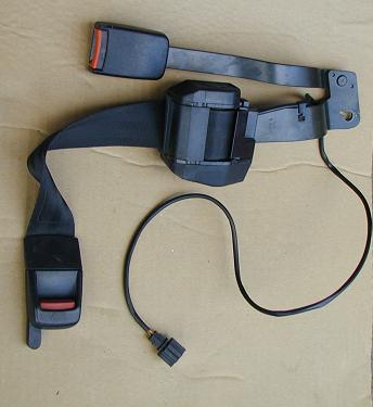 VW コラード 左フロントシートベルトキャッチ16VR6G60拍卖