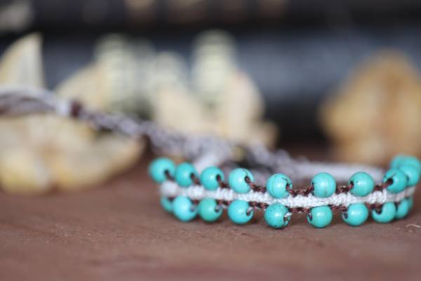 ♪新入荷♪ターコイズコットンストリングブレスレット拍卖