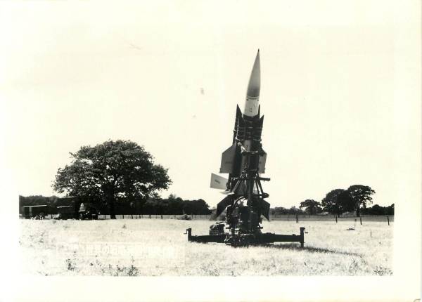 p22068『世界の戦略兵器』スチル拍卖