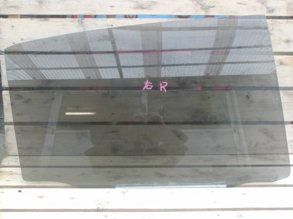 ランクス 後期 NZE121 右 リア  ガラス拍卖