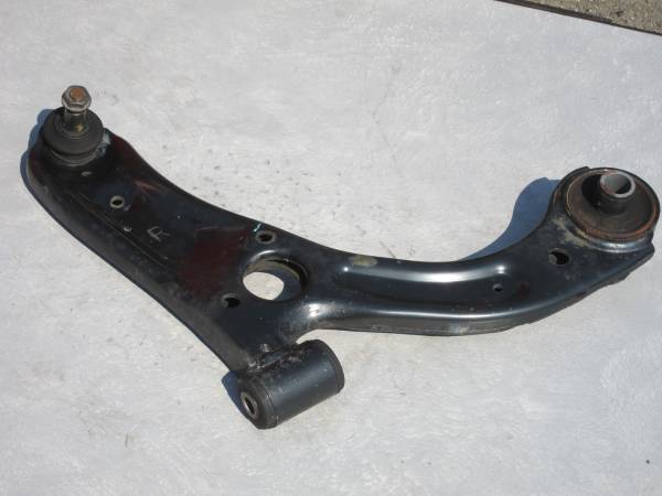 H23 LA300S ミライース 2WD AT KF-VE3 右側 ロアアーム 値下げ! / 走行距離30000Km台?拍卖