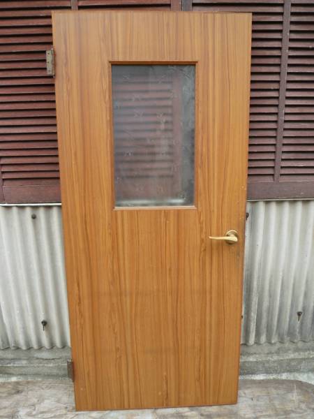 最終値下げ!入札ない場合 年内で出品取りやめます M3847 室内用扉 蝶番付 レトロガラス 木製 両面 木目 花柄 1枚西濃運輸(個人宅は局留)拍卖