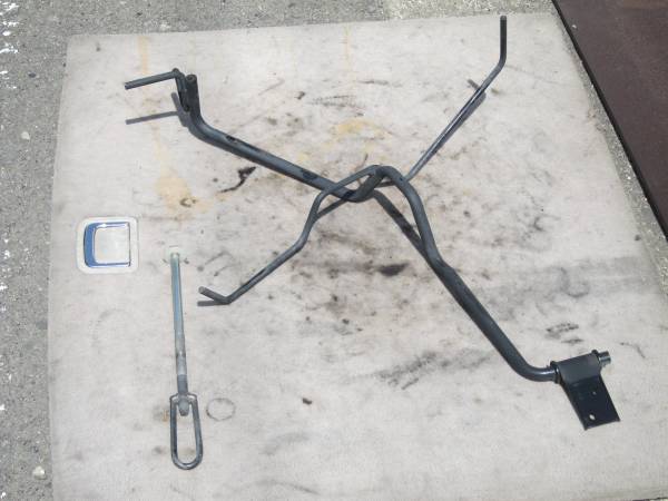 H19 S320V ハイゼットカーゴ 2WD AT 純正 スペアータイヤ ブラケット Assy拍卖