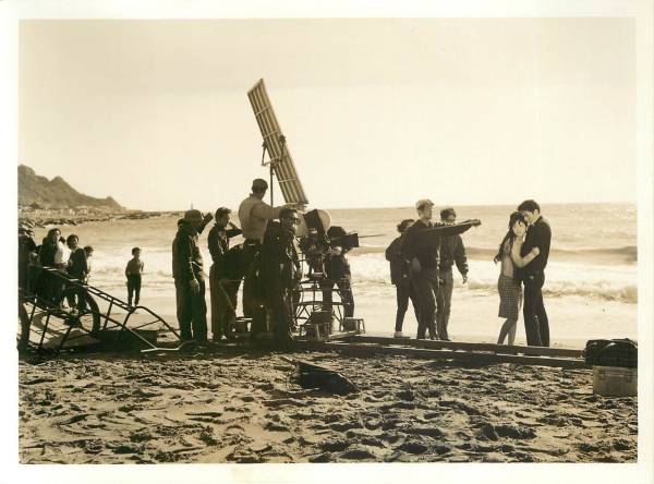 p21001本間千代子西郷輝彦太田博之『あの雲に歌おう』スナプ拍卖