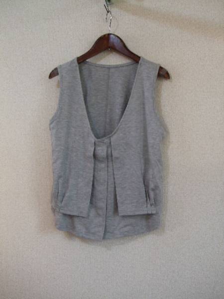 Ctグレーデザインカットソーノースリブベスト(USED)62615拍卖