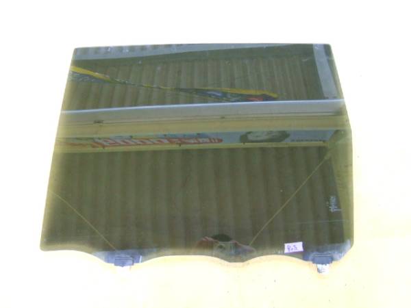 16年 ムーヴ L150S リヤ左 ドアガラス プライベート 中古拍卖