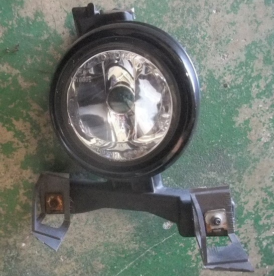 ハイエース200系フォグランプ右52-040フォグレンズKDH206Vフォグ拍卖