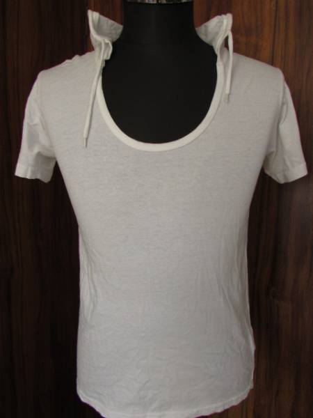 Lucy ルーシー 白 フード付き Tシャツ サイズM拍卖