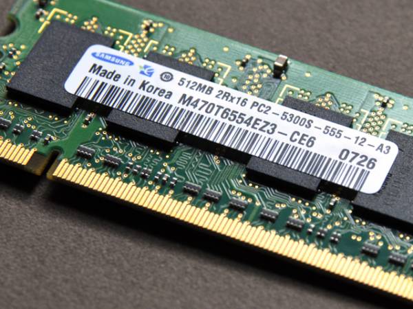 PC5300 / 512MB / SO-DIMM <中古>拍卖