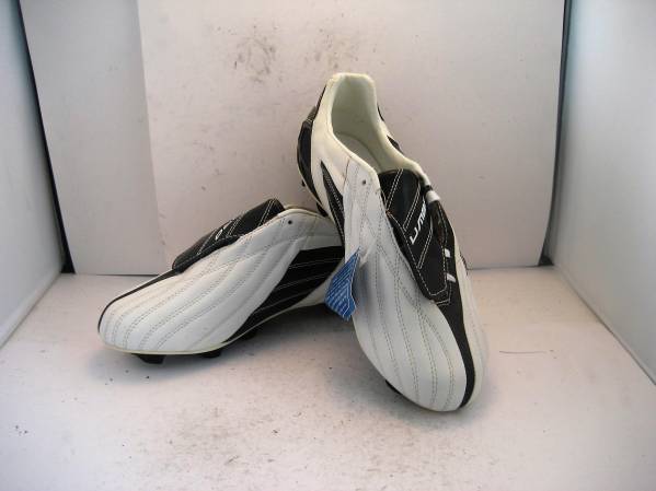 アンブロ ZYPRO3LE 25.0cm 未使用品拍卖