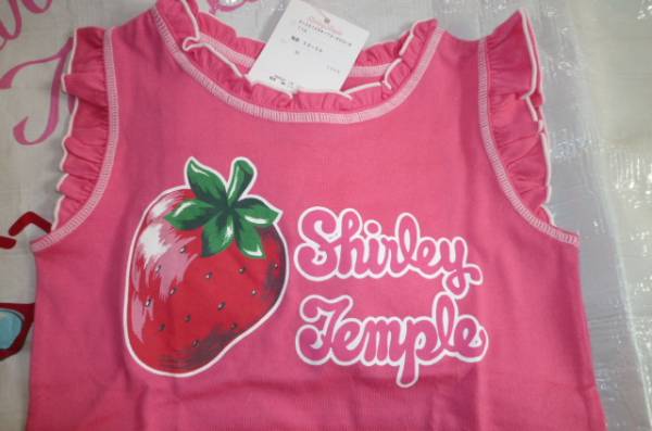 新品タグ付きシャーリーテンプルいちごロゴ入りTシャツ110cm拍卖
