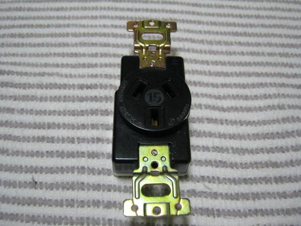 松下 WF1315BK 200v15A 3Pコンセント 新古 5個拍卖