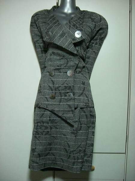 ◆最終値下げ★イタリア製◆高級ブディック購入麻模様糸入りスーツ<42>新品同様★激レア◆限定非売品★拍卖