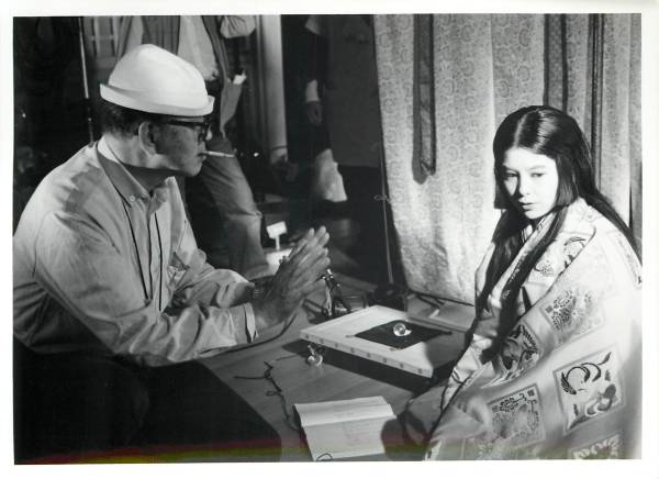 p20782市川崑沢口靖子三船敏郎若尾文子『竹取物語』スナップ拍卖