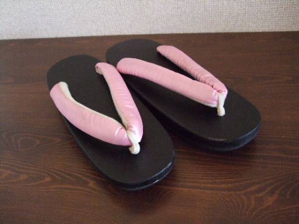 鼻緒ピンク黒下駄 サイズ24(USED)71114)拍卖
