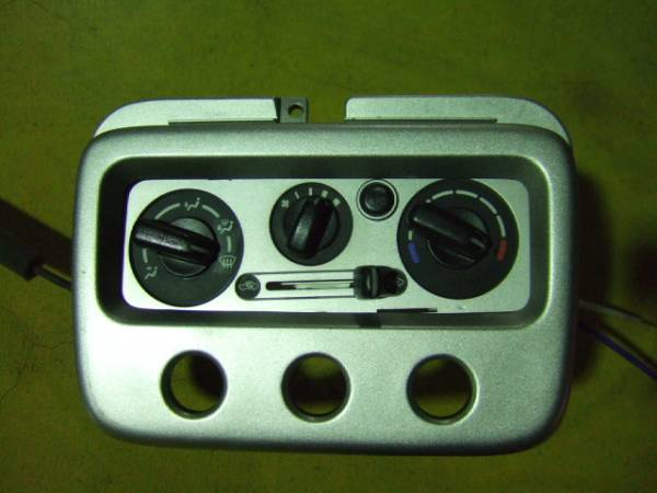H18 ラパン HE21S エアコン コントロールパネル拍卖