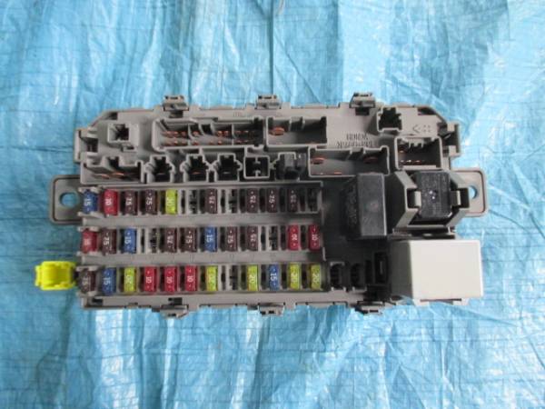 RF2 ステップワゴン ヒューズボックス 動作Ok RF1拍卖