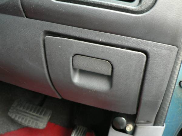 H8 H31A 緑ミニカ 運転席小物入れ 中古拍卖